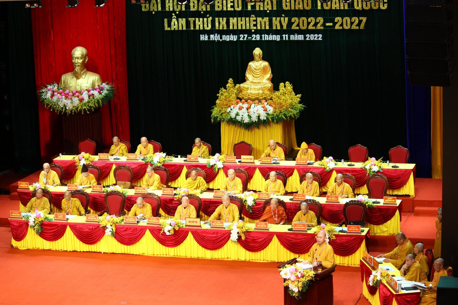 Hơn 1000 Đại biểu hân hoan lễ khai mạc Đại hội Đại biểu Phật giáo toàn quốc lần thứ IX nhiệm kỳ 2022 - 2027