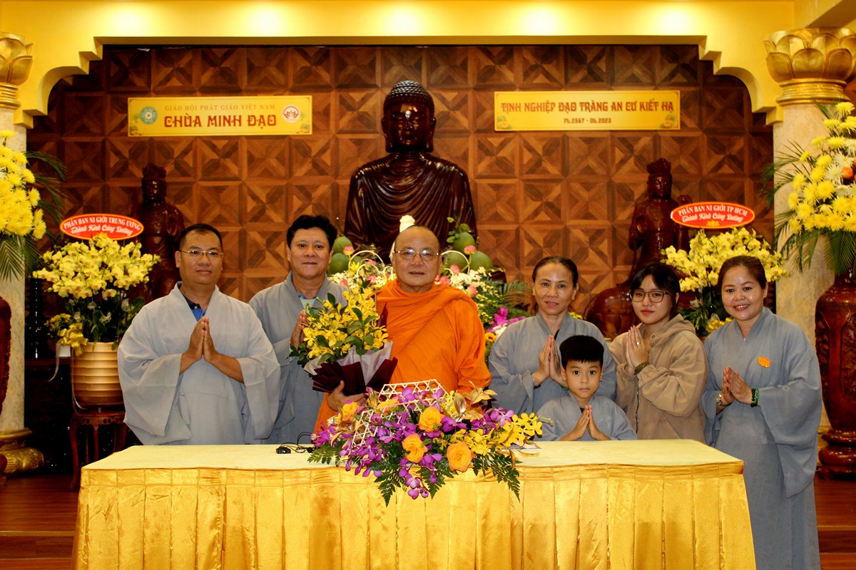 Hòa thượng Thích Bửu Chánh chia sẻ chủ đề Tứ Nhiếp Pháp tại chùa Minh Đạo