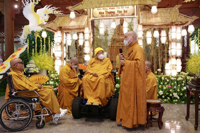 Đồng Nai: Tăng Ni, Phật tử Thiền phái Trúc Lâm khánh tuế Thiền sư Thích Thanh Từ tròn 99 tuổi