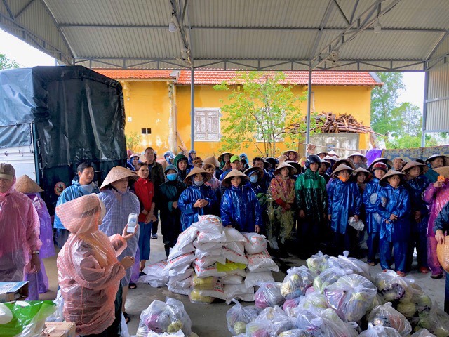 Lâm Đồng: Ban Từ Thiện BTS GHPGVN thành phố Đà Lạt cứu trợ lũ lụt Miền Trung
