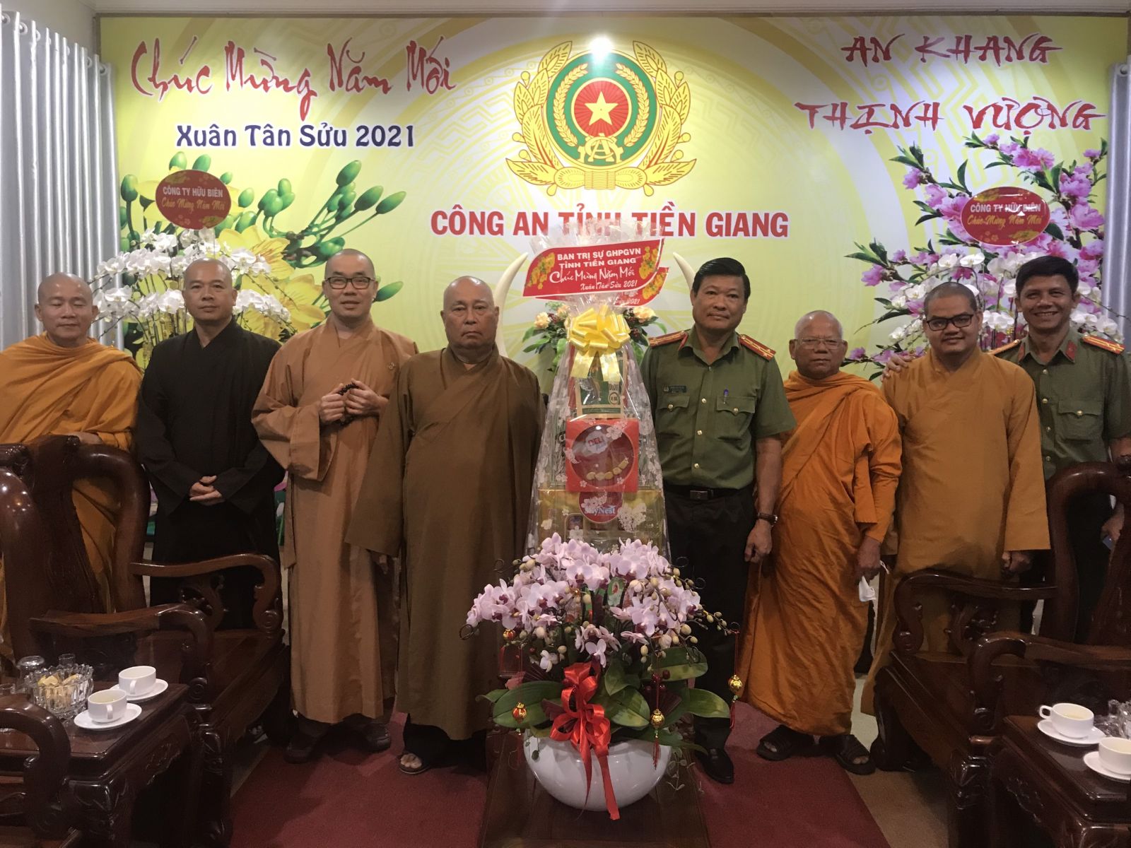 Tiền Giang: Thường trực Ban Trị sự Phật giáo tỉnh chúc Tết lãnh đạo các cơ quan ban ngành
