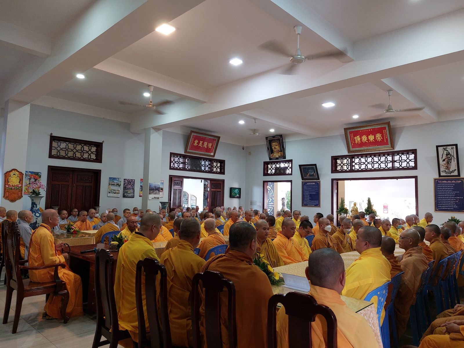 Đồng Nai: BTS Phật giáo Thành phố Long Khánh trang nghiêm lễ Khai hạ PL. 2566 - DL. 2022