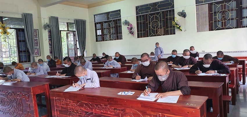 Bình Thuận: Kỳ thi Tốt nghiệp Trung cấp Phật học Khóa X (2017-2021)
