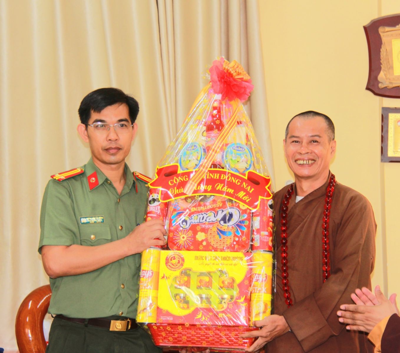 Biên Hòa: Công an tỉnh Đồng Nai chúc Tết Ban trị sự GHPGVN thành phố Biên Hòa