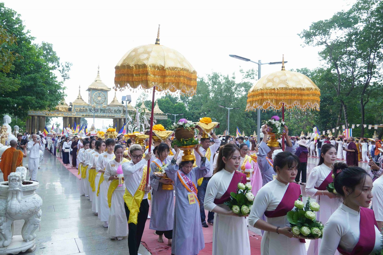 Đồng Nai: Đại  Lễ dâng Y KATHINA tại Thiền viện Phước Sơn – nét văn hóa truyền thống Phật giáo Nguyên Thủy