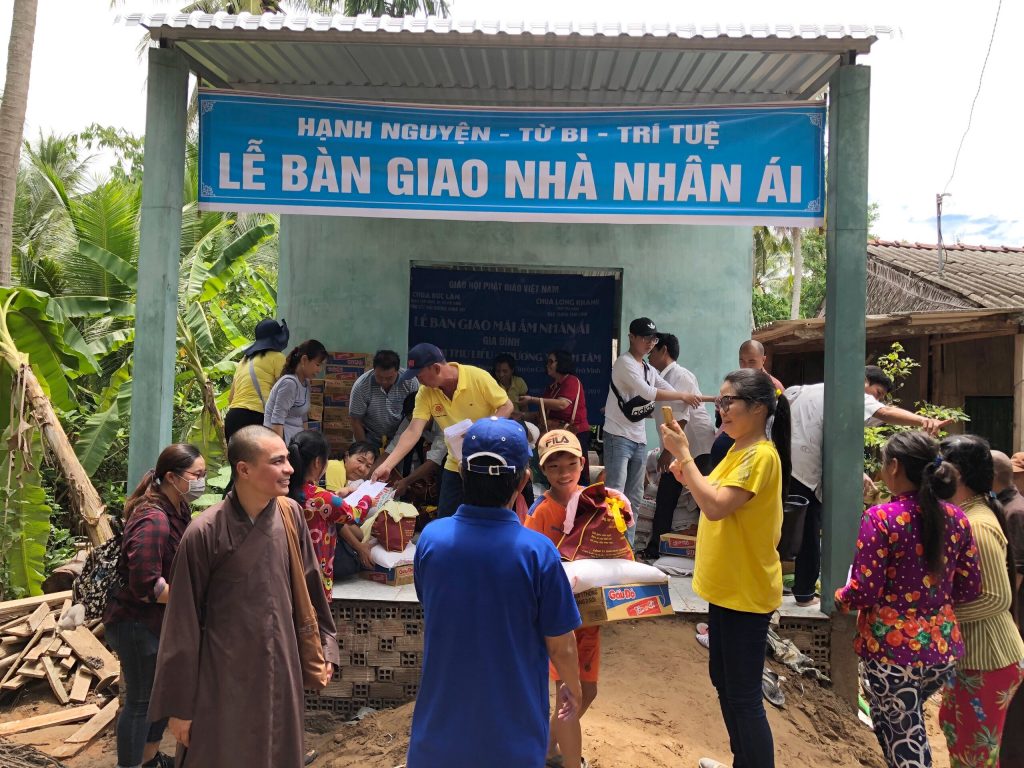 Trà Vinh: Lễ bàn giao nhà nhân ái cho hộ gia đình có hoàn cảnh khó khăn
