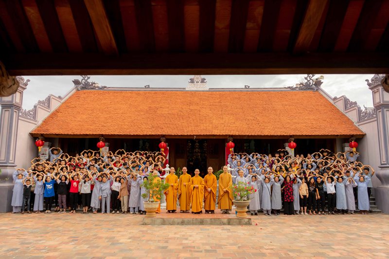 Quảng Bình: Vu lan chùa Hoằng Phúc tổ chức khóa tu “Hiểu về chữ hiếu”
