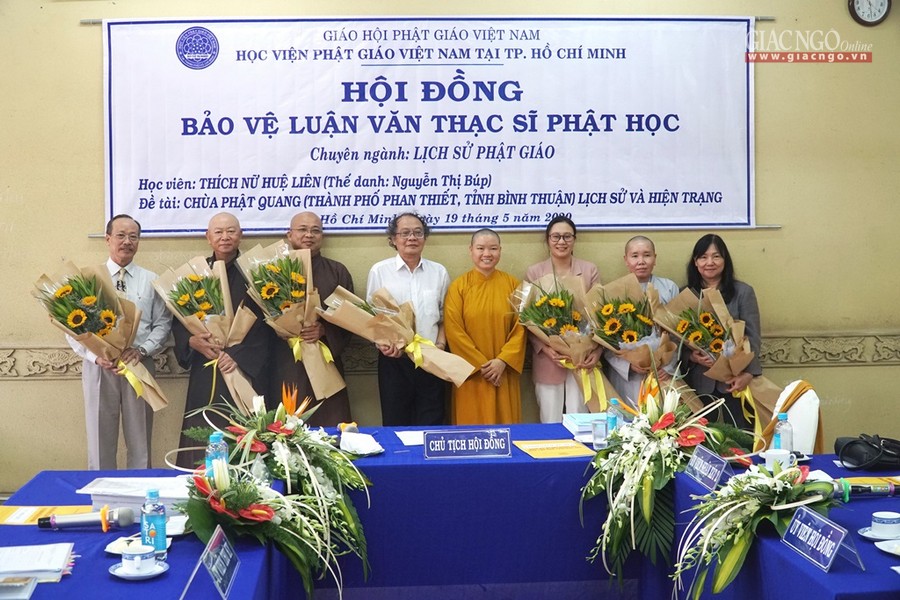 TP.HCM: Tăng Ni học viên cao học tiếp tục bảo vệ luận văn

