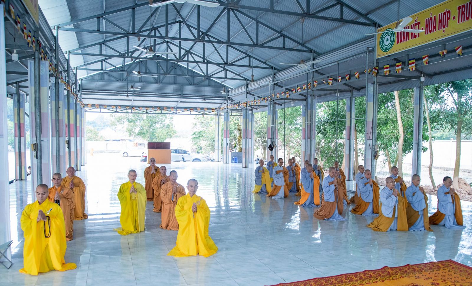 Đồng Nai: Chư Tăng Ni Phật giáo huyện Xuân Lộc Bố-tát tụng giới định kỳ   