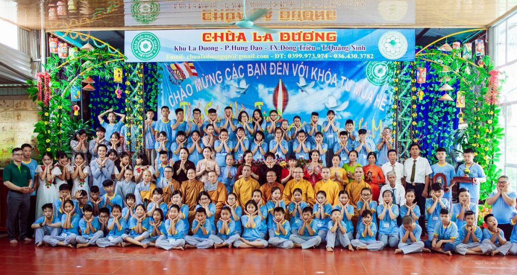 Quảng Ninh: Khóa tu Mùa hè lần thứ 3 – năm 2019 tại chùa La Dương
