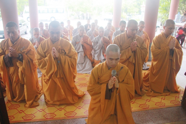 Thái Bình: Tăng Ni sinh cúng dàng các trường hạ trong tỉnh
