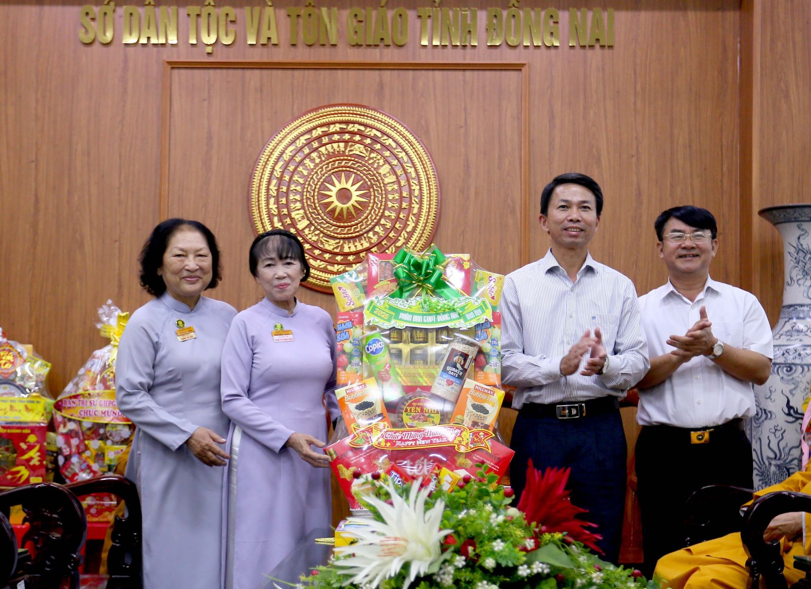 BĐỒNG NAI: BHD PHÂN BAN GĐPT ĐỒNG NAI THAM GIA CHÚC TẾT CHƯ TÔN ĐỨC VÀ CHÍNH QUYỀN TRƯỚC THỀM XUÂN BÍNH NGỌ.