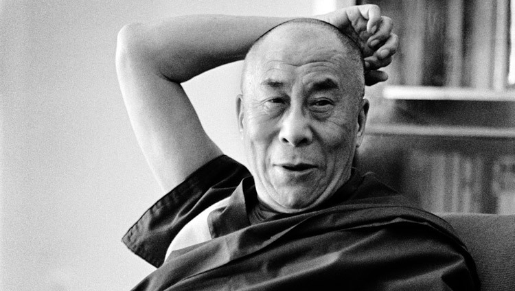 Đức Dalai Lama đứng đầu danh sách 100 người ảnh hưởng nhất
