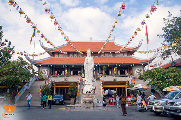 Linh thiêng chùa Vĩnh Nghiêm tại TP.HCM