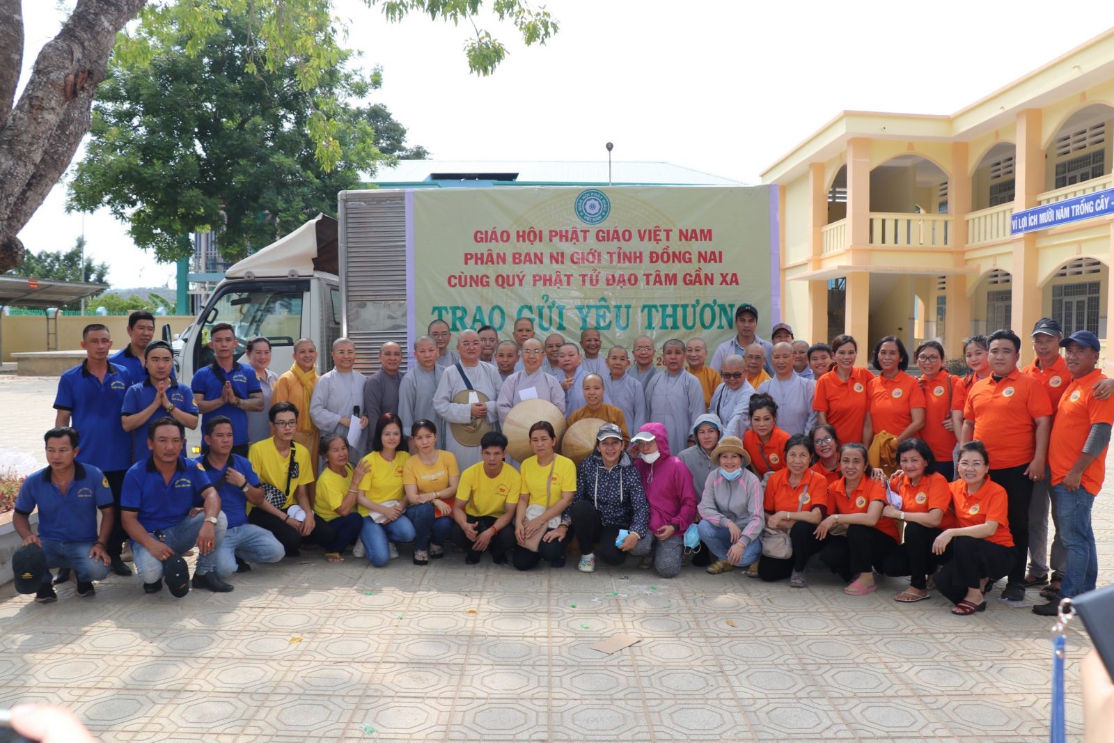 Đồng Nai: Phân Ban Ni Giới GHPGVN tỉnh thực hiện chuyến Thiện nguyện hướng về các huyện, xã khó khăn của huyện Tân Phú - Hướng về ngày Đại Lễ Phật Đản PL. 2567 - DL. 2023